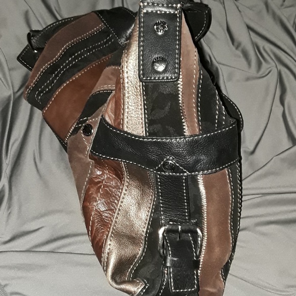 Purse - Picture 4 of 8